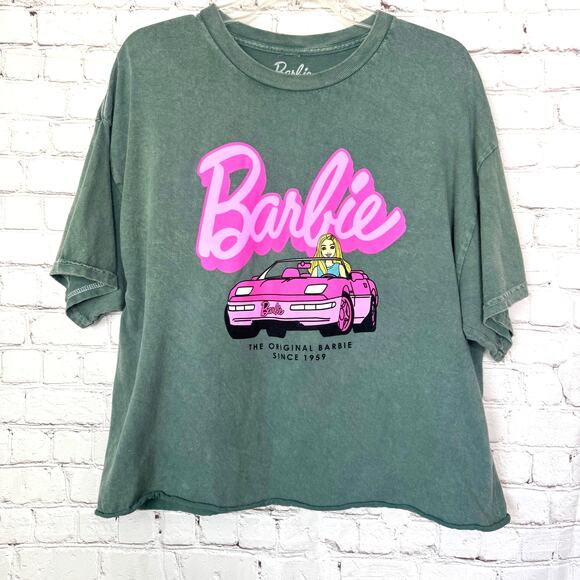 Barbie Wms XL Greenish Gray Crop SS Tee Shirt Pink Car Graphic Lettering Boxy - Picture 1 of 7